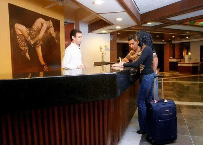 Faro Mazatlan Beach Resort