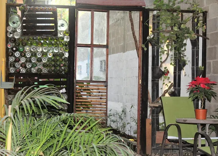 La Casa Del Jardin