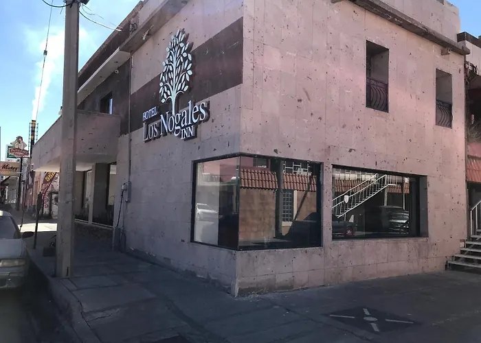 Los Nogales Inn