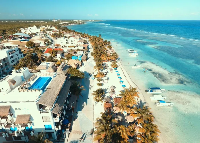 Hotel Blue Reef frente al mar