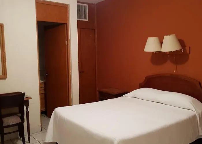 Hotel Jardin Del Centro
