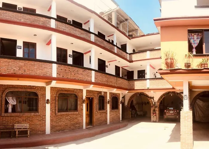 Hotel La Gran Manzana