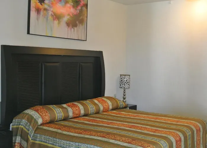 Parque Inn & Suites