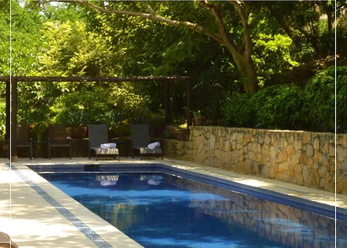 El Pistache Couples Hotel Alpuyeca