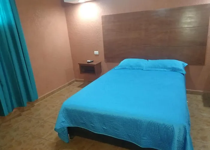 Hotel Posada Del Rey